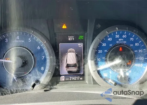 2018 Toyota Sienna Xle 8-Passenger z USA, uszkodzony, nr VIN 5TDYZ3DCXJS944837